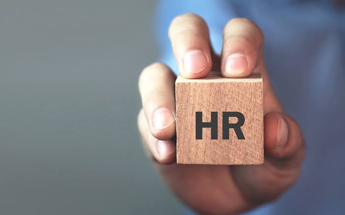 HR