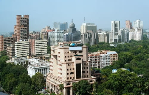 Real Estate Delhi 2026: Overview, Benefits and Drawbacks